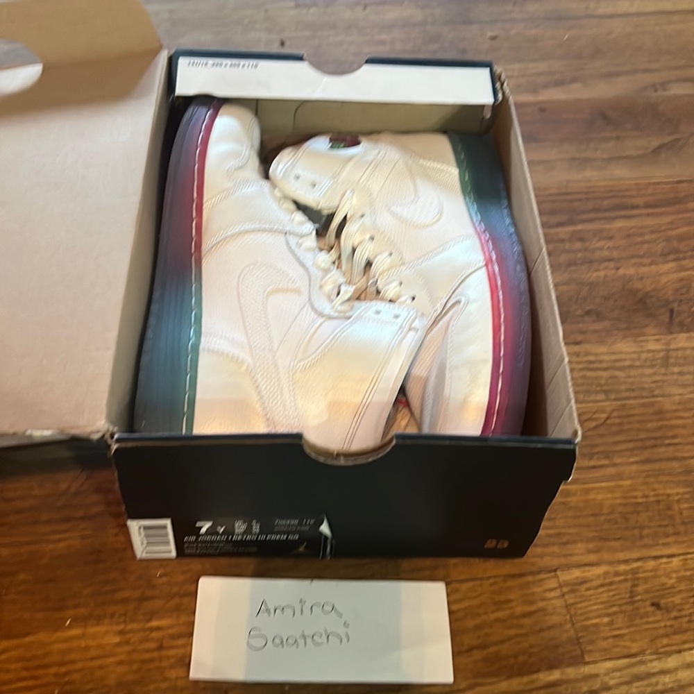 Jordan 1 rainbow gum bottom